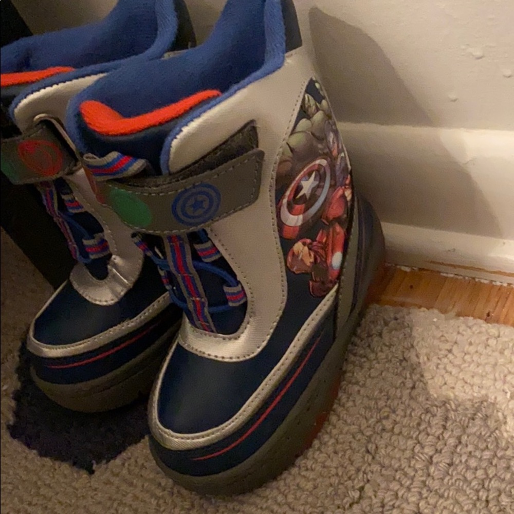 Marvel Snow Boots